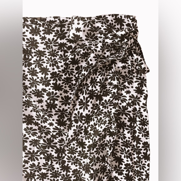 LOFT Daisy Ruffle Wrap Skirt - Picture 6 of 8